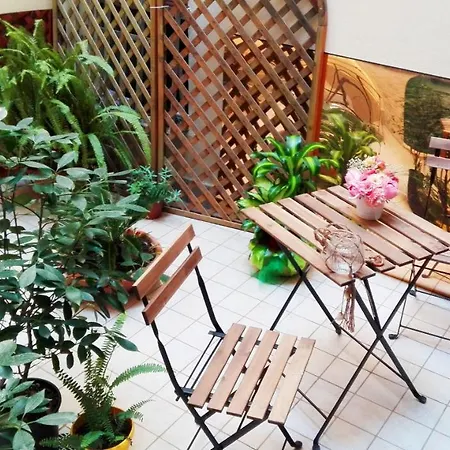 大教堂地铁站住宿加早餐旅馆 住宿加早餐酒店 3*